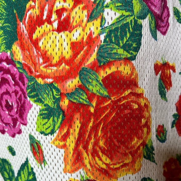 Forever 21 Mesh Floral Jersey Tank size Small - Picture 8 of 14